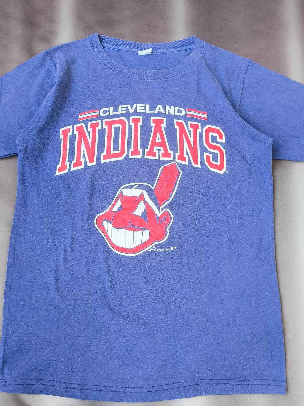 Cleveland Indians Single Stich Artex Men's 1989 Chief Logo in Blue *Distressed